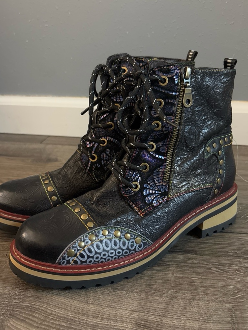 L'Artiste by Spring Step Rugup Black Multi Leather Combat Boots Size 40 / 9